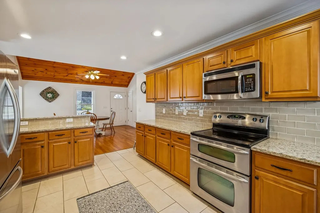 1155 Deerfoot Drive Pegram TN 37143