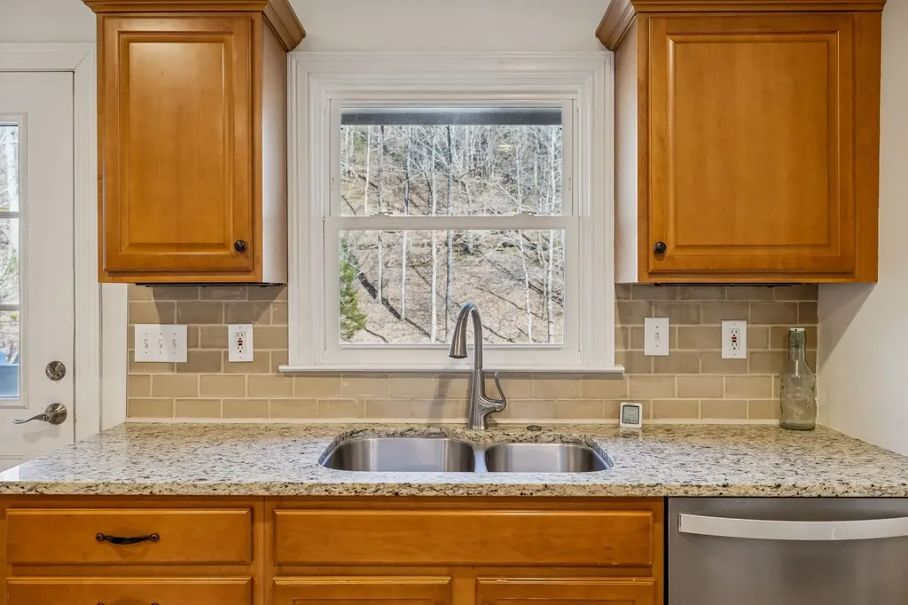 1155 Deerfoot Drive Pegram TN 37143