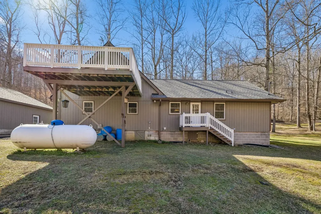 1155 Deerfoot Drive Pegram TN 37143