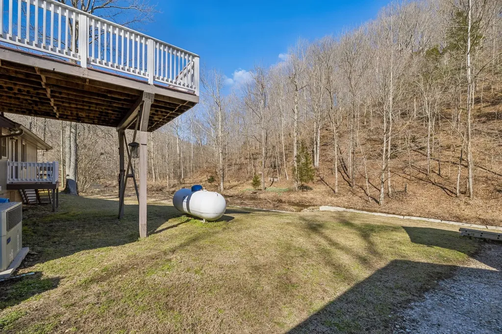 1155 Deerfoot Drive Pegram TN 37143