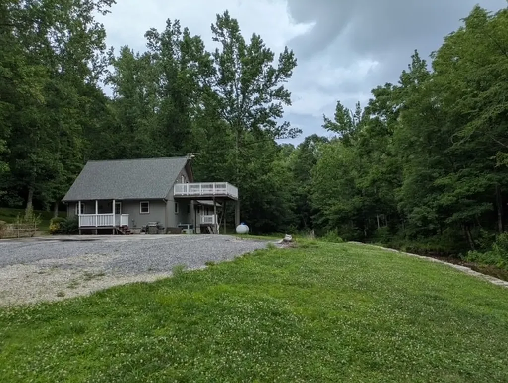 1155 Deerfoot Drive Pegram TN 37143