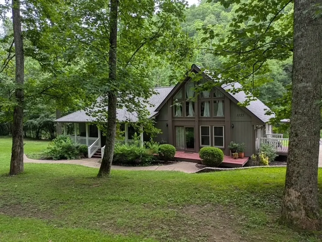 1155 Deerfoot Drive Pegram TN 37143