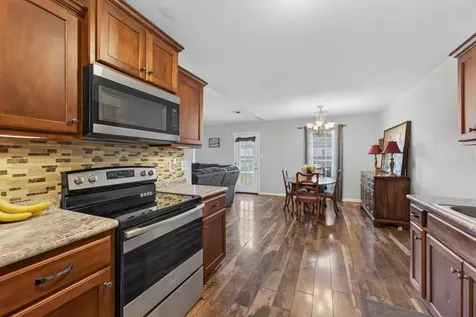 120 Bob White Trail Oak Grove KY 42262
