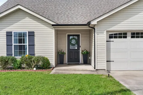 120 Bob White Trail Oak Grove KY 42262