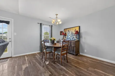 120 Bob White Trail Oak Grove KY 42262
