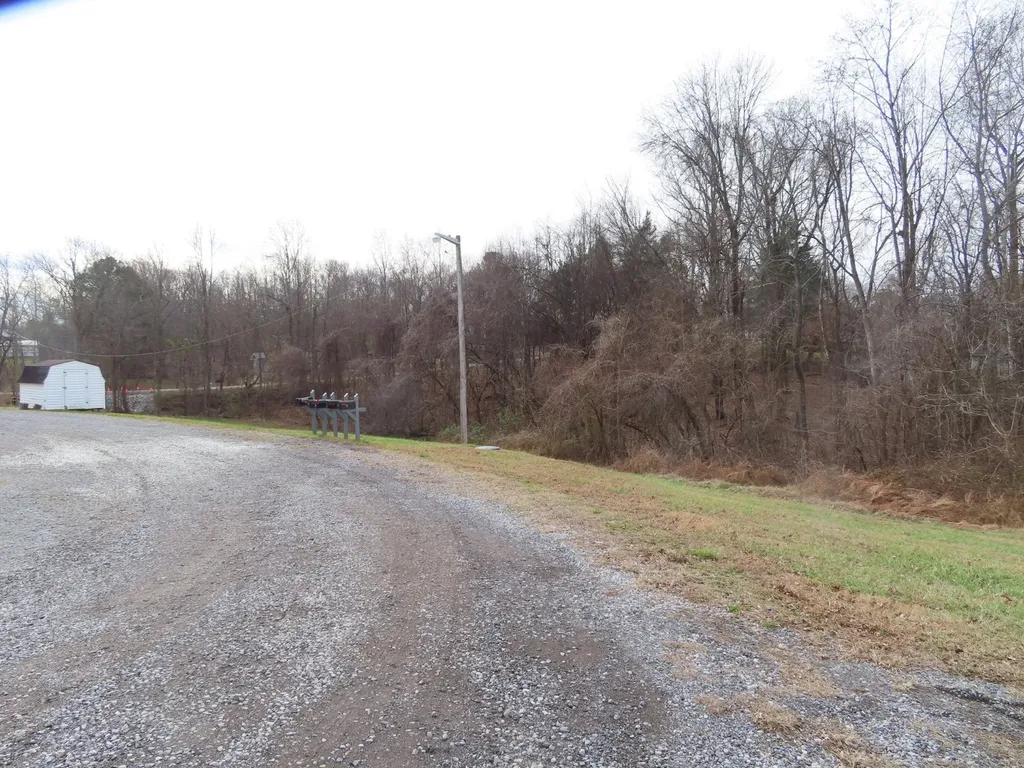 2690 Highway 48 Clarksville TN 37040