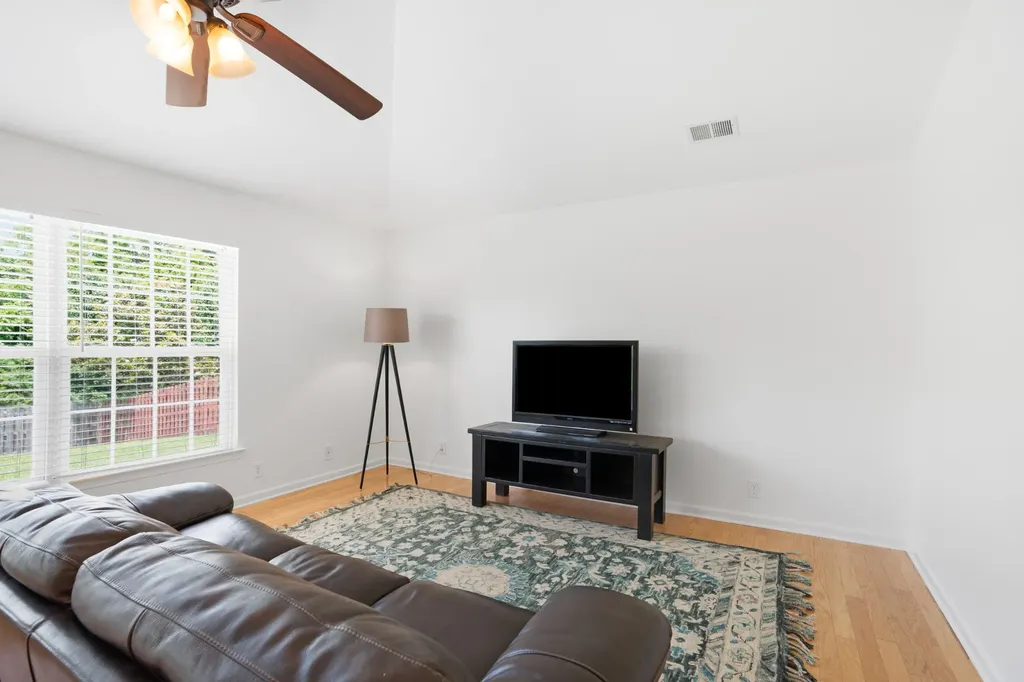 8113 Boone Trace Nashville TN 37221