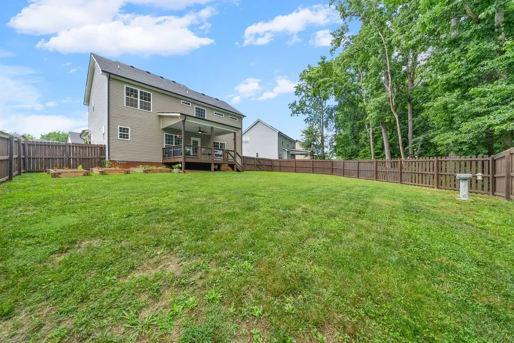 232 Towes Lane Clarksville TN 37043