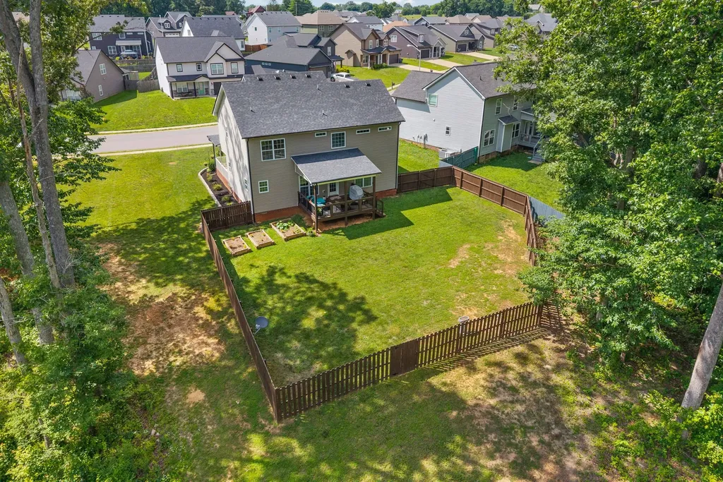 232 Towes Lane Clarksville TN 37043