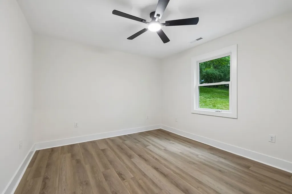 736 Carlyle Place Nashville TN 37211