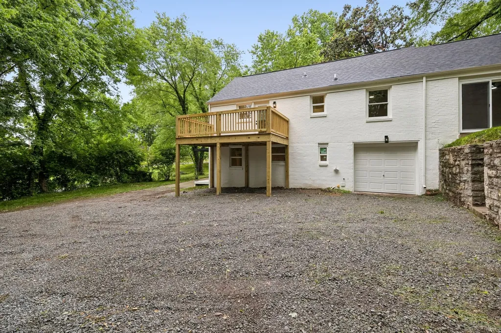 736 Carlyle Place Nashville TN 37211