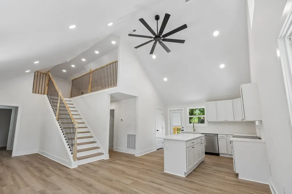 736 Carlyle Place Nashville TN 37211