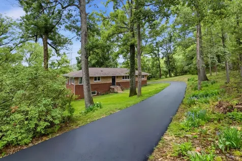 827 Redwood Drive Nashville TN 37220