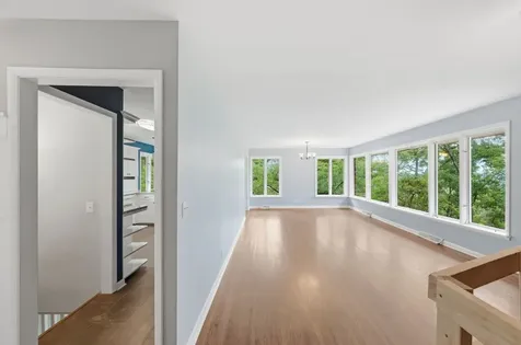 827 Redwood Drive Nashville TN 37220
