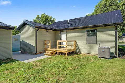 20 Robin Road Hopkinsville KY 42240