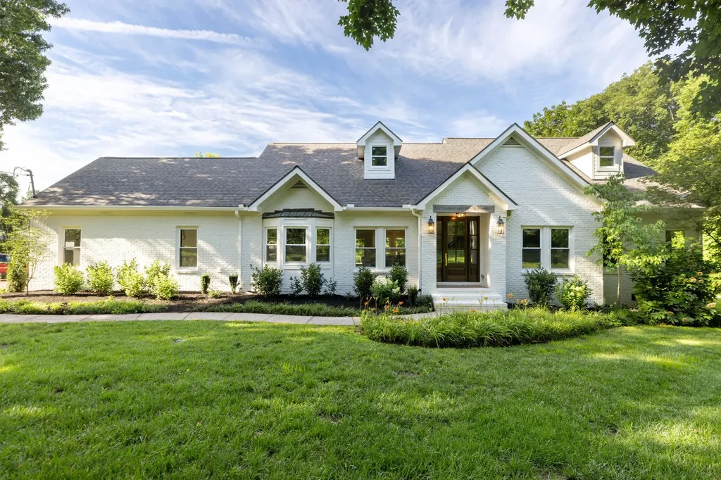 1403 Sneed Road, W Franklin TN 37069