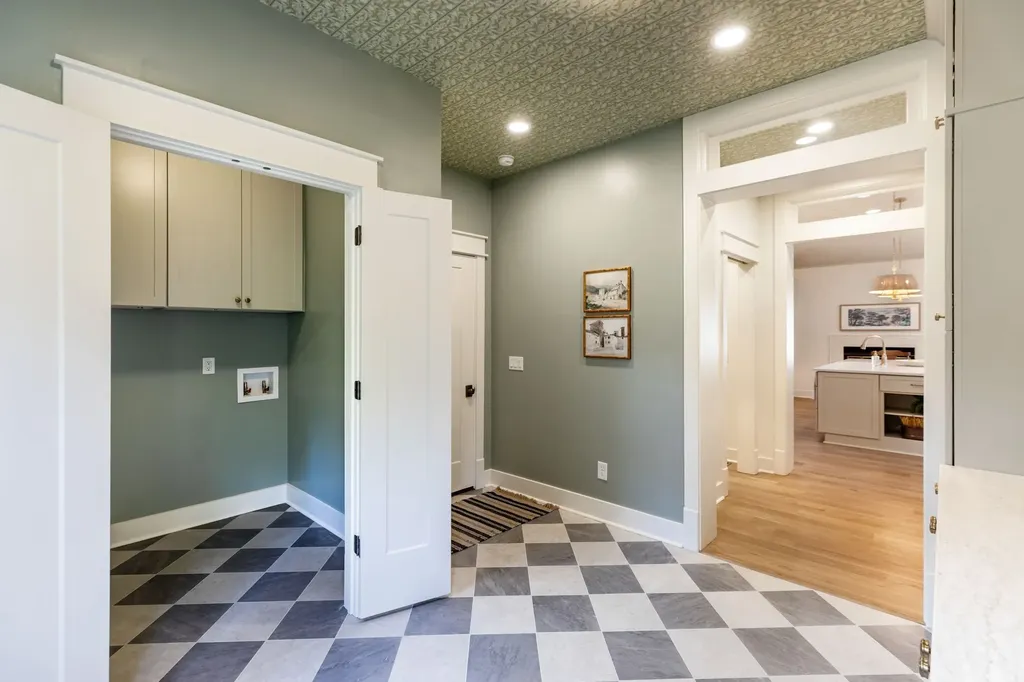 1403 Sneed Road, W Franklin TN 37069