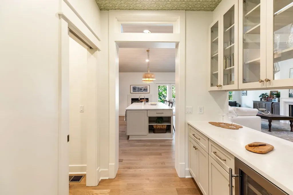 1403 Sneed Road, W Franklin TN 37069