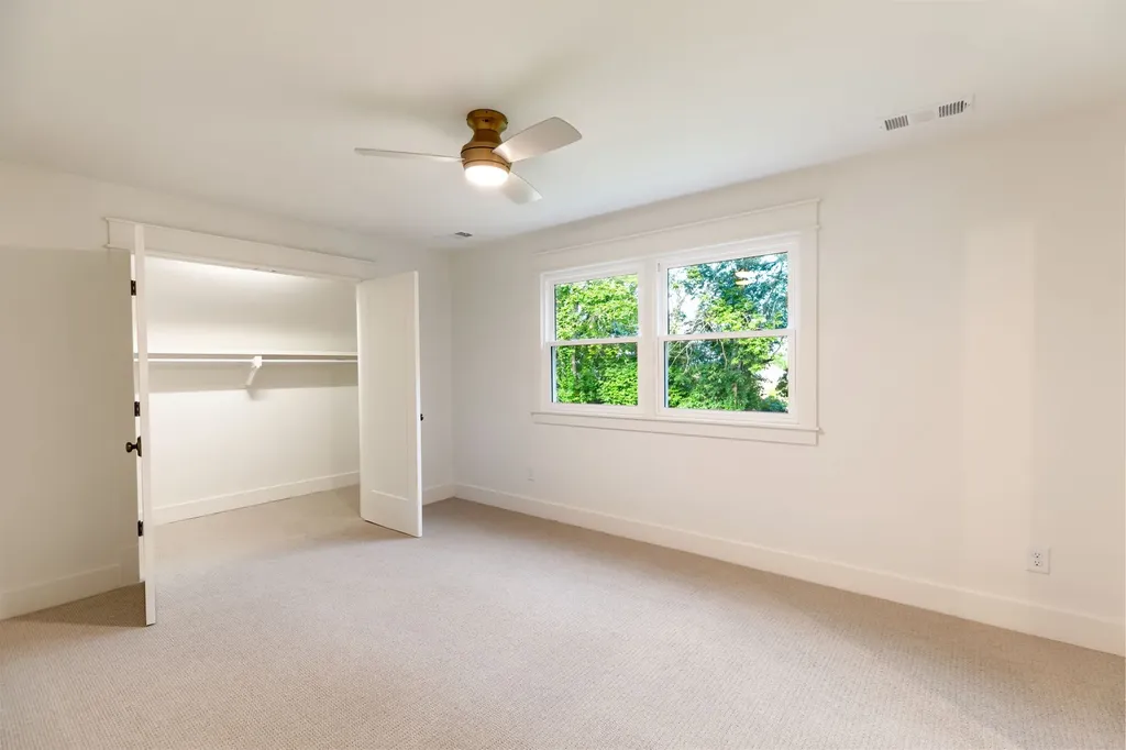 1403 Sneed Road, W Franklin TN 37069