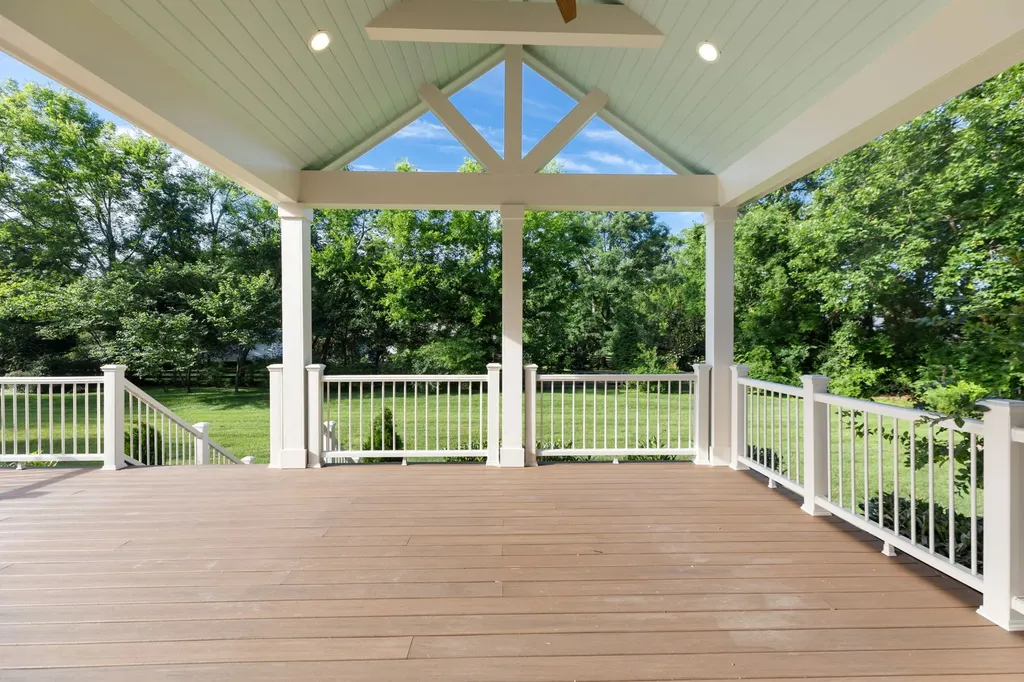 1403 Sneed Road, W Franklin TN 37069