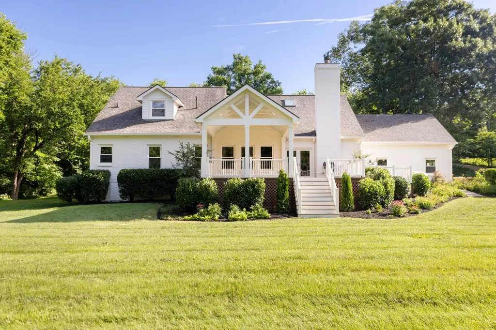 1403 Sneed Road, W Franklin TN 37069