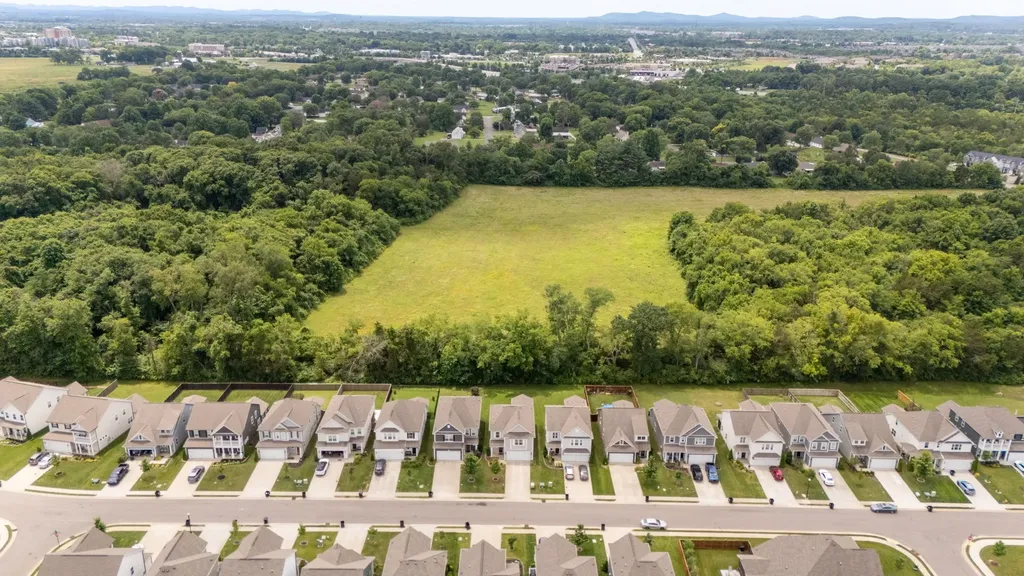 3527 Desinda Drive Murfreesboro TN 37129