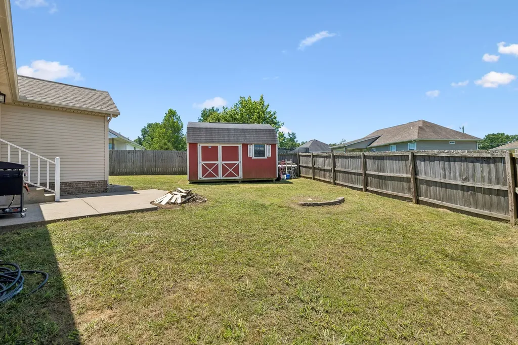 518 Polo Lane Springfield TN 37172