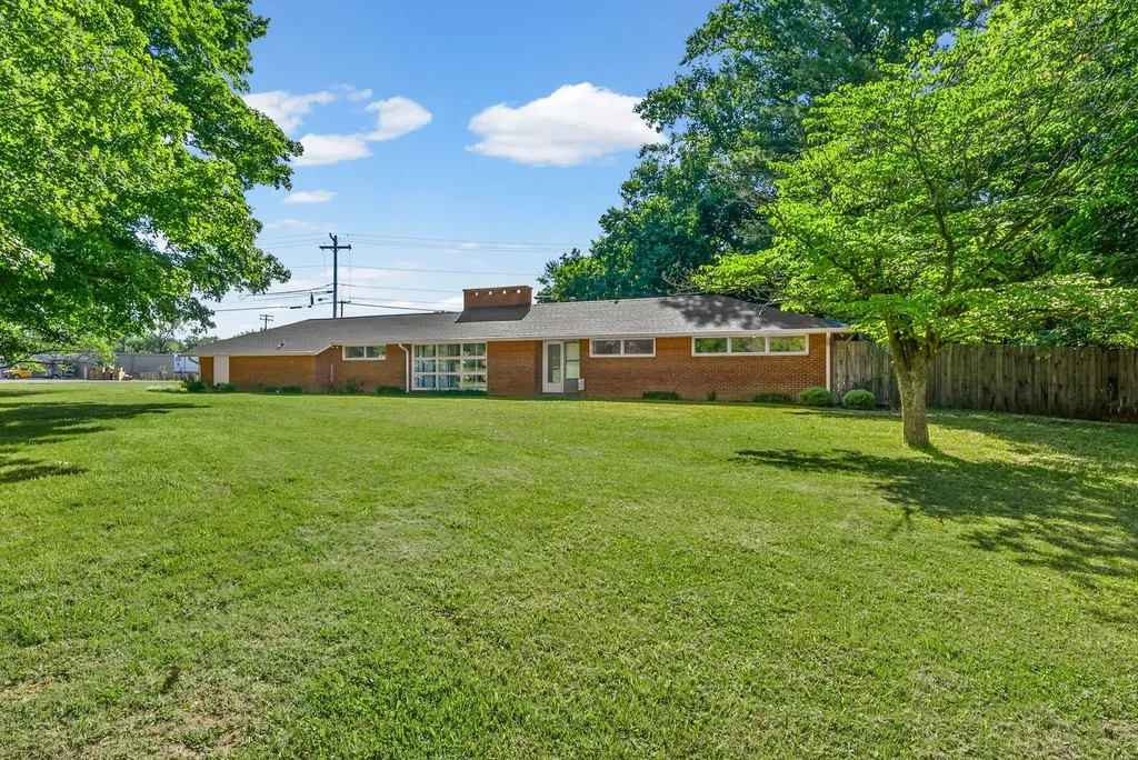 201 Marietta Drive Hopkinsville KY 42240