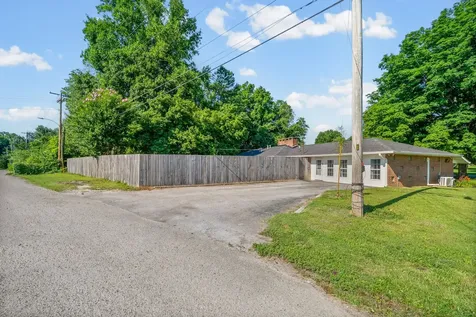 201 Marietta Drive Hopkinsville KY 42240