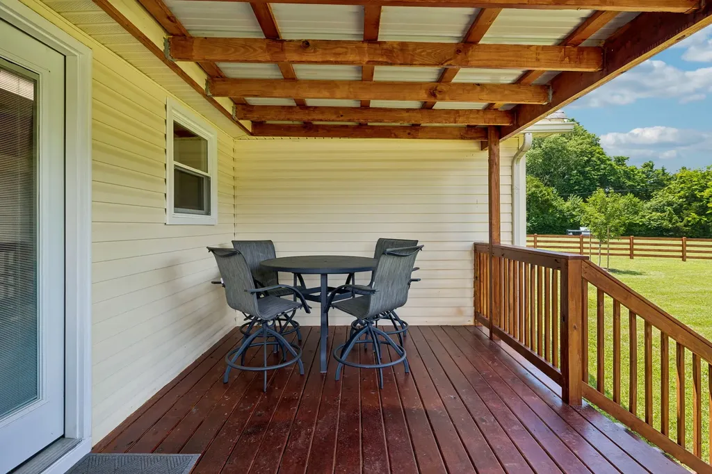 1402 Alyssa Drive Chapel Hill TN 37034