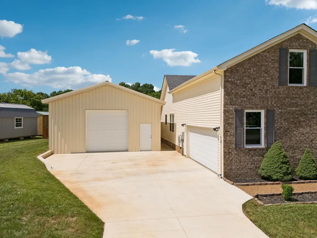 1402 Alyssa Drive Chapel Hill TN 37034