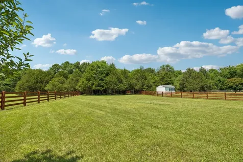 1402 Alyssa Drive Chapel Hill TN 37034