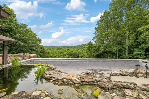 18385 Mccaleb Lane Primm Springs TN 38476
