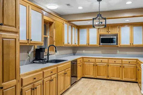 18385 Mccaleb Lane Primm Springs TN 38476