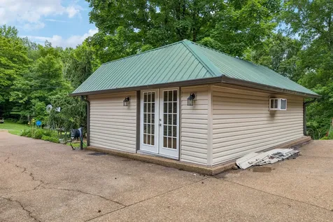 18385 Mccaleb Lane Primm Springs TN 38476