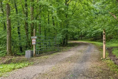 18385 Mccaleb Lane Primm Springs TN 38476