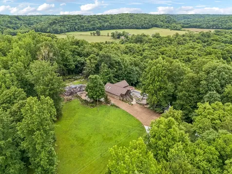 18385 Mccaleb Lane Primm Springs TN 38476
