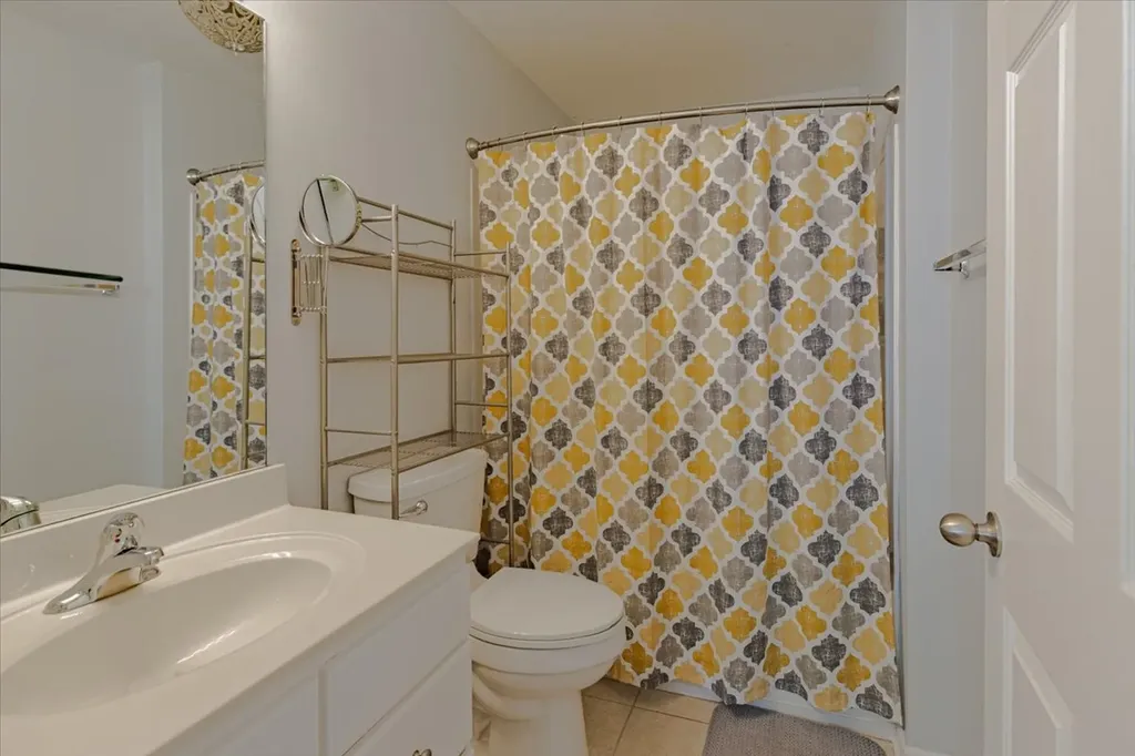 7277 Charlotte Pike Nashville TN 37209
