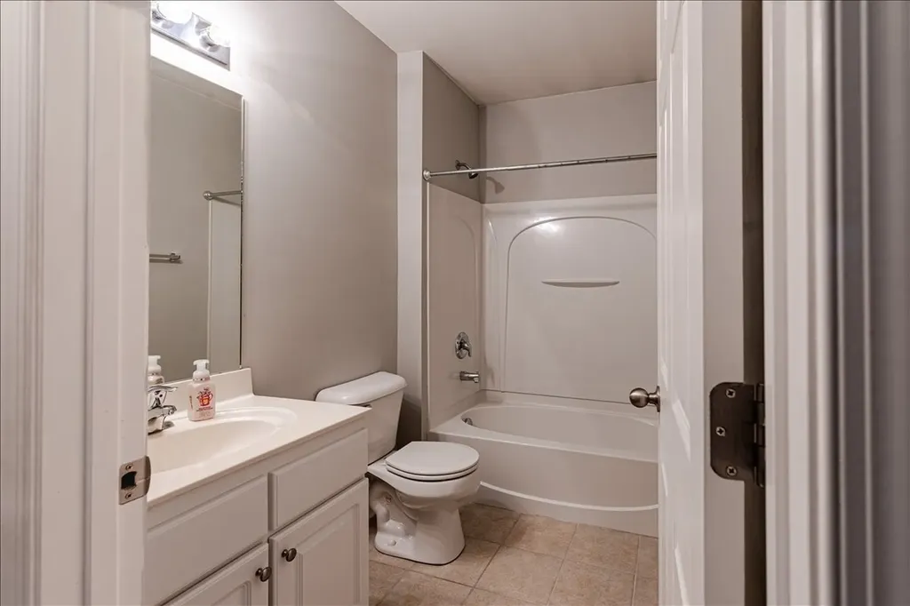7277 Charlotte Pike Nashville TN 37209