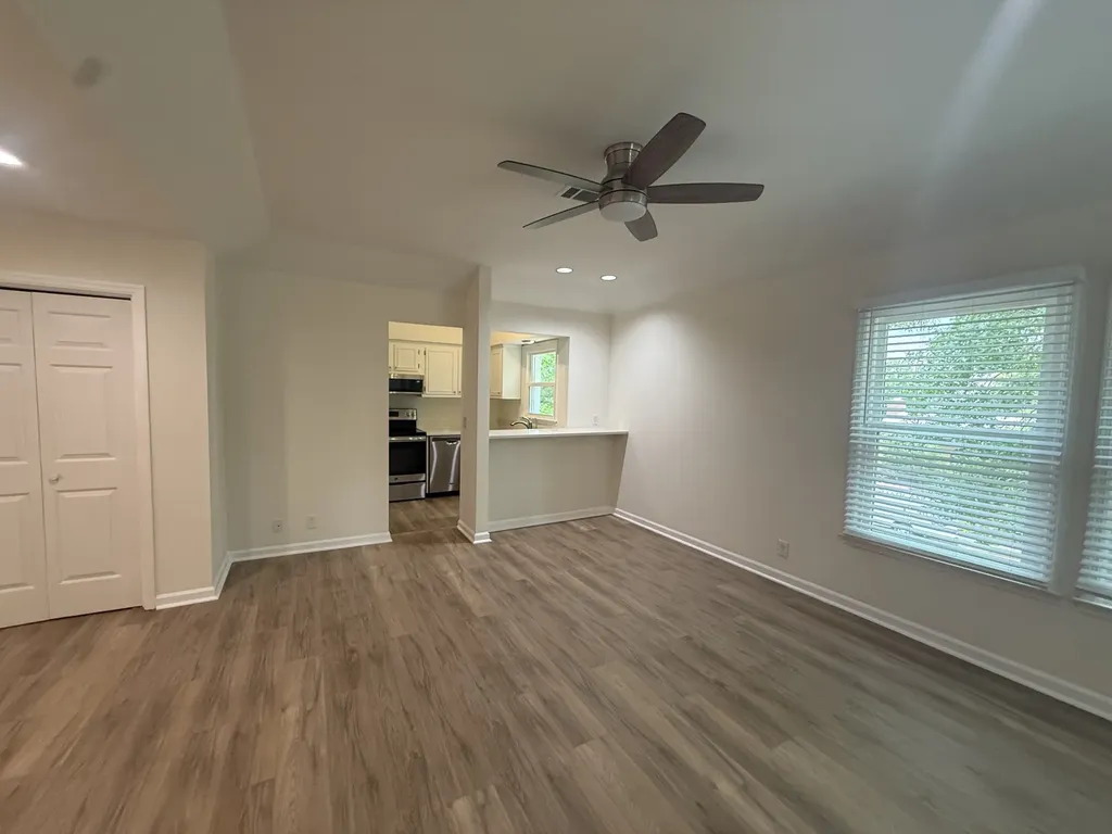2135 Acklen Avenue Nashville TN 37212