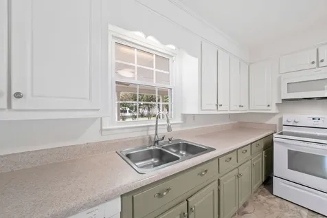 615 Meadow Road Mount Pleasant TN 38474