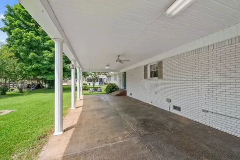 615 Meadow Road Mount Pleasant TN 38474