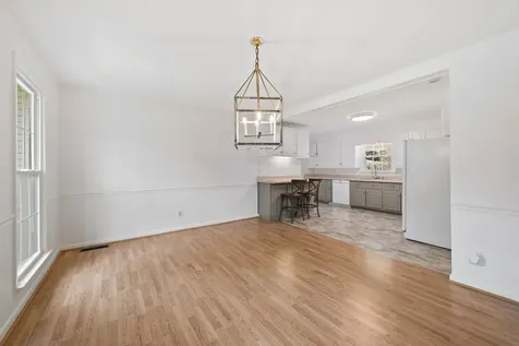 615 Meadow Road Mount Pleasant TN 38474
