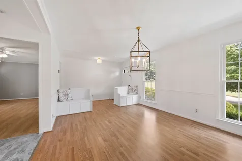 615 Meadow Road Mount Pleasant TN 38474