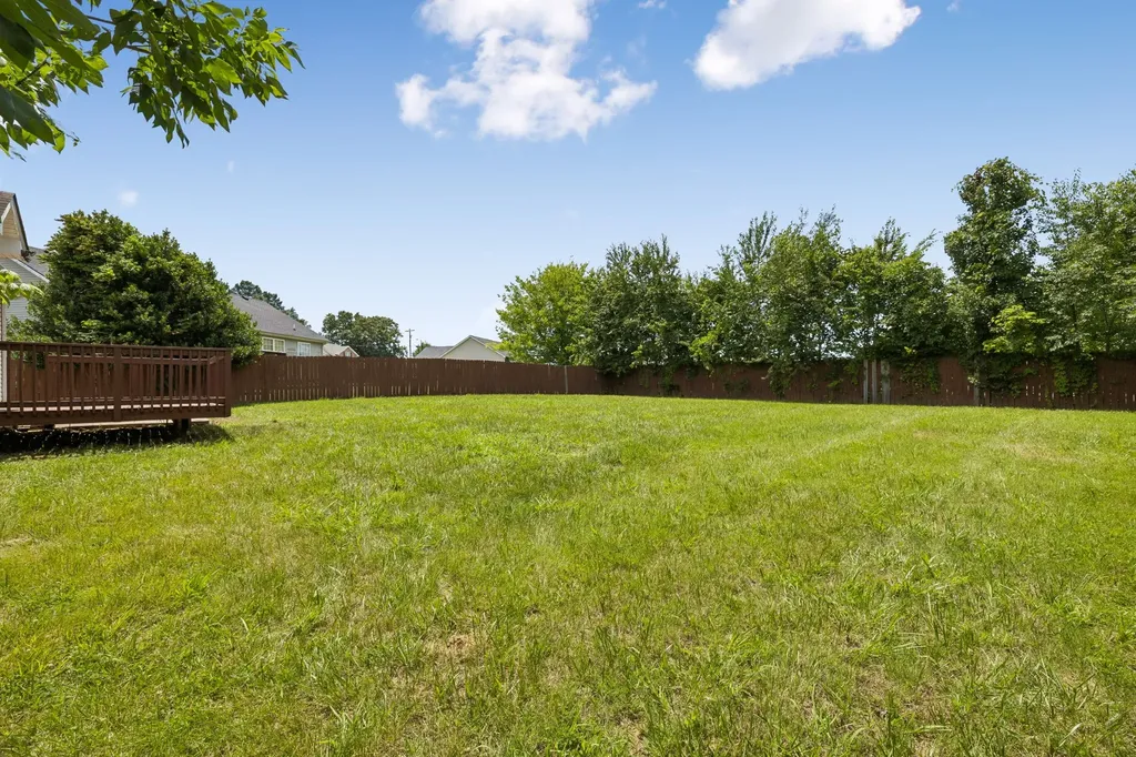 3177 Brook Hill Drive Clarksville TN 37042
