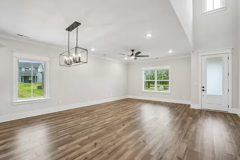 608 Silver Trace White House TN 37188