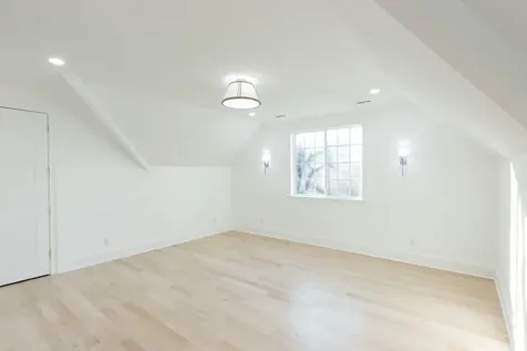 4401 Iroquois Avenue Nashville TN 37205