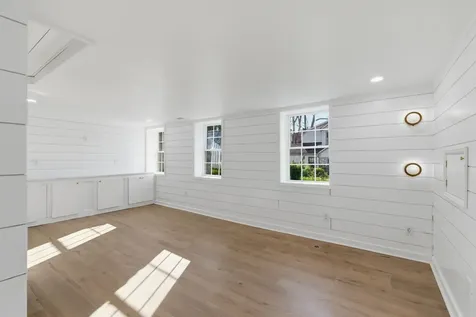 4401 Iroquois Avenue Nashville TN 37205
