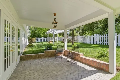 4401 Iroquois Avenue Nashville TN 37205