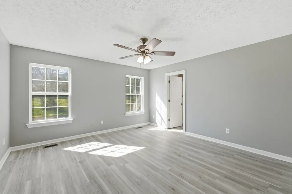 2039 Sterling Street Murfreesboro TN 37127